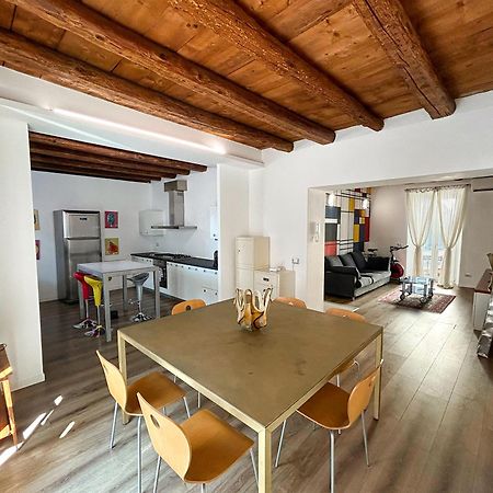 Suite & Charme In Un Palazzo Storico Di Μπέργκαμο Εξωτερικό φωτογραφία